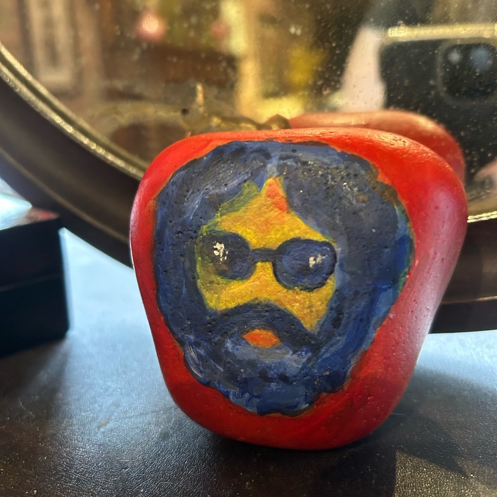 Grateful Dead’s 🌹Jerry Garcia 🌹💀🍄hand painted rock! - Picture 4 of 6